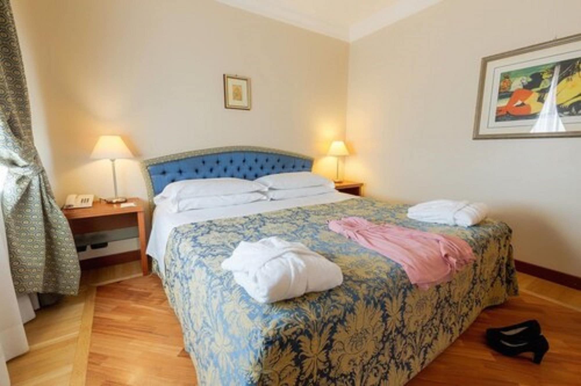 Hotel Nettuno Catania Esterno foto