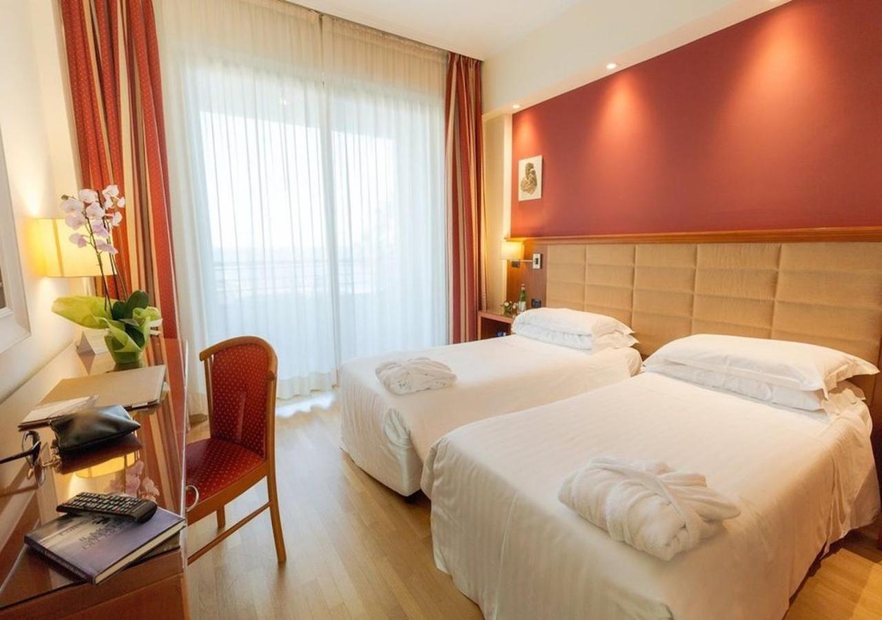 Hotel Nettuno Catania Esterno foto