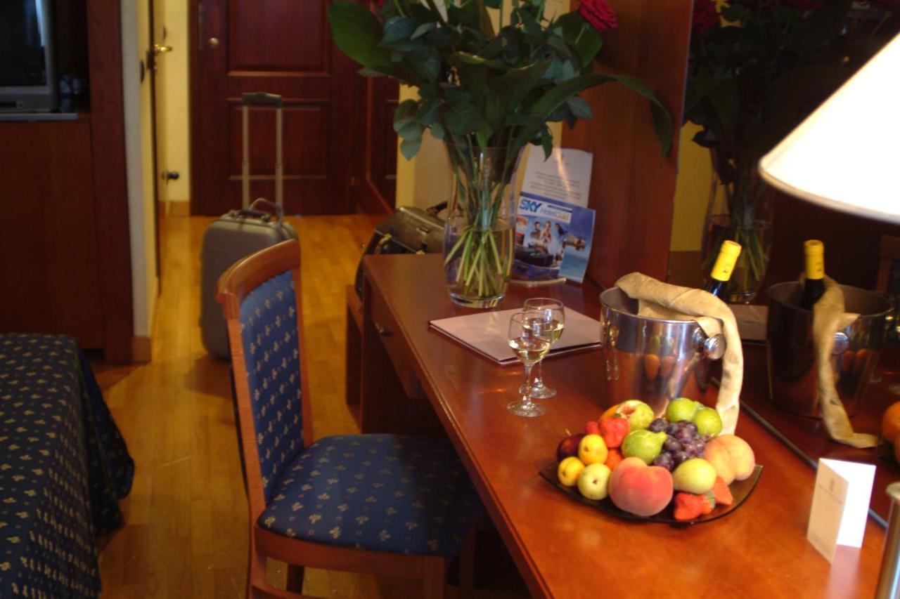 Hotel Nettuno Catania Esterno foto