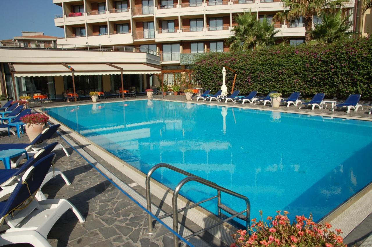 Hotel Nettuno Catania Esterno foto